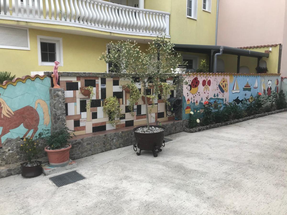 Lipovac Resort Ficus ビリセ エクステリア 写真